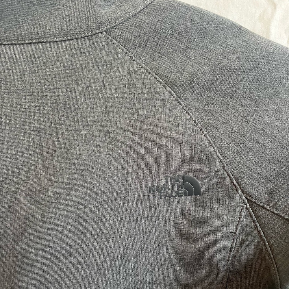 North Face Grey Softshell Jacket - image 7